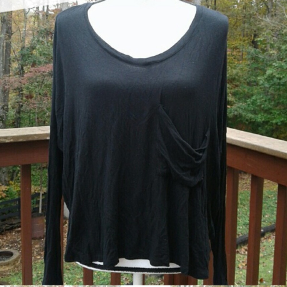 Black long sleeve pocket urban outfitters top